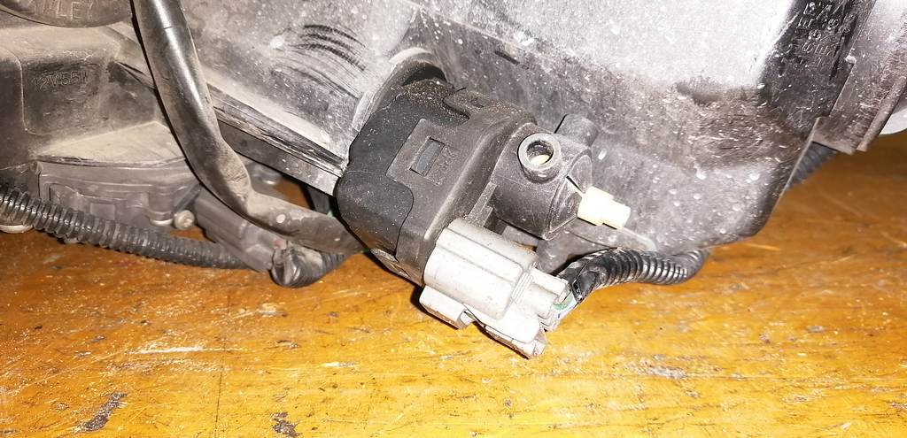 ELYSION RR1 ФАРА ПРАВАЯ P3877 XENON Honda Elysion 4