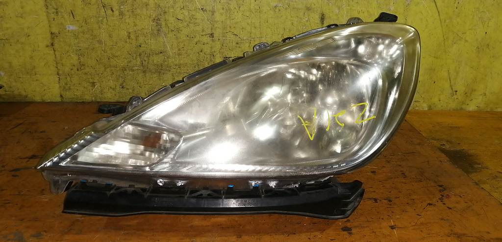 фара Honda Fit 0