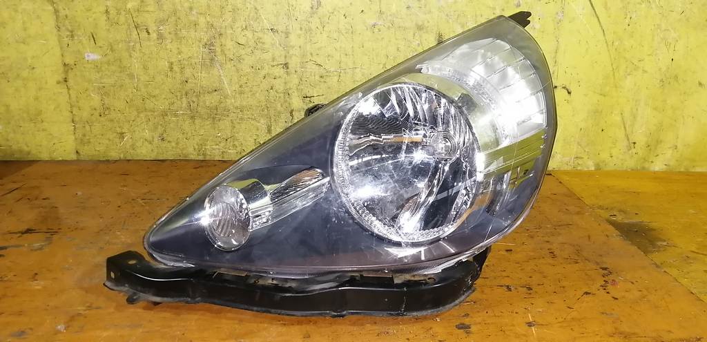 фара Honda Fit 0