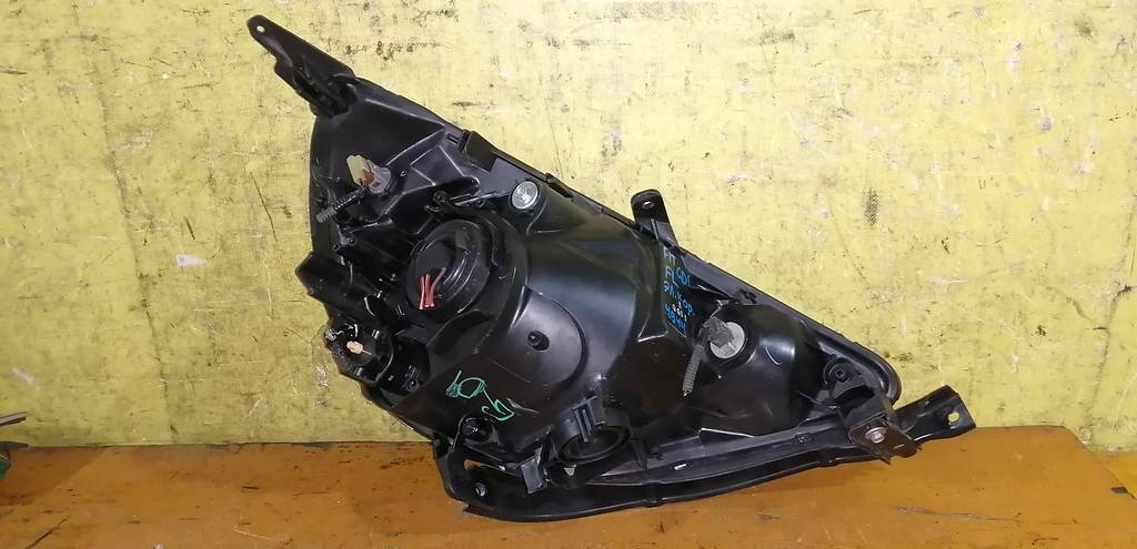 фара Honda Fit 3