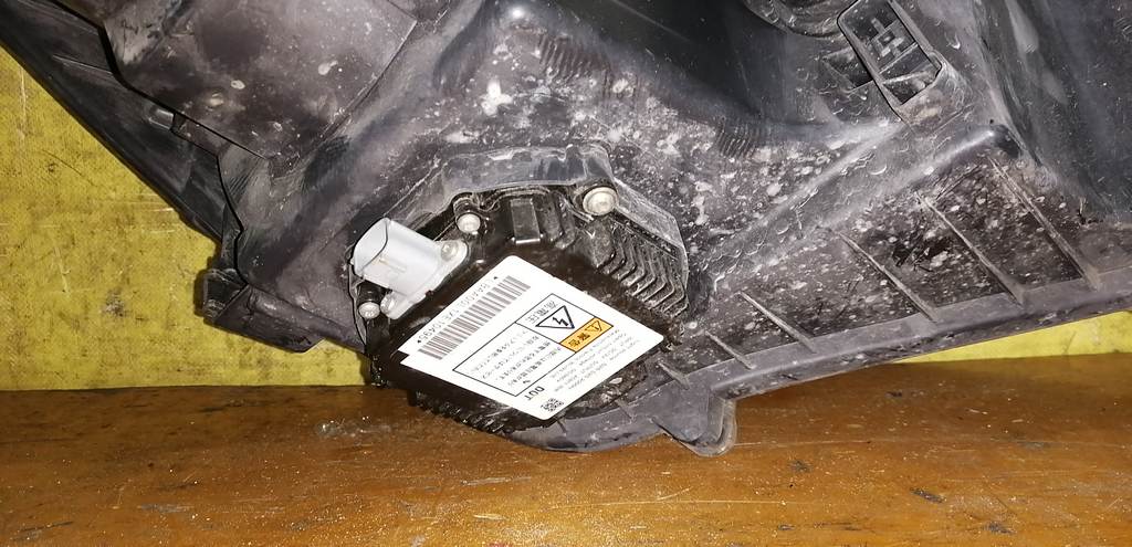 SOLIO MA15S ФАРА ЛЕВАЯ 35100-54M XENON Suzuki Solio 4