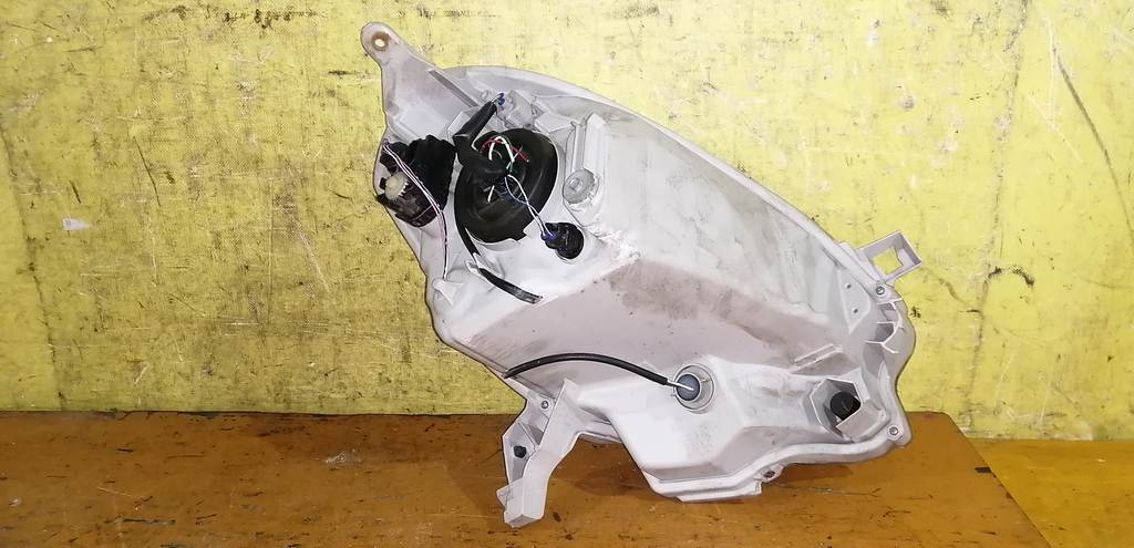 Осветительные приборы Toyota Passo 2