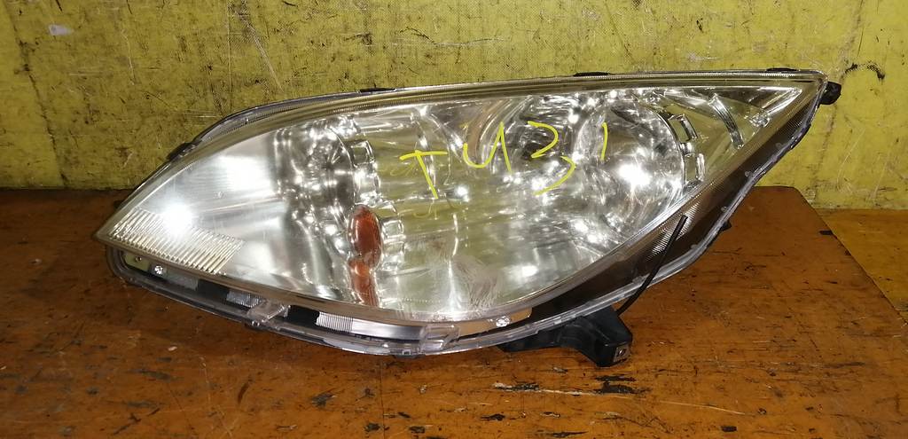 фара Mitsubishi Colt 0