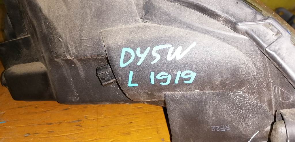 DEMIO DY5W ФАРА ЛЕВАЯ 1919 Mazda Demio 1