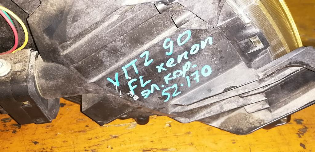 VITZ KSP90 ФАРА ЛЕВАЯ 52170 ЭЛ.КОР.XENON Toyota Vitz 1