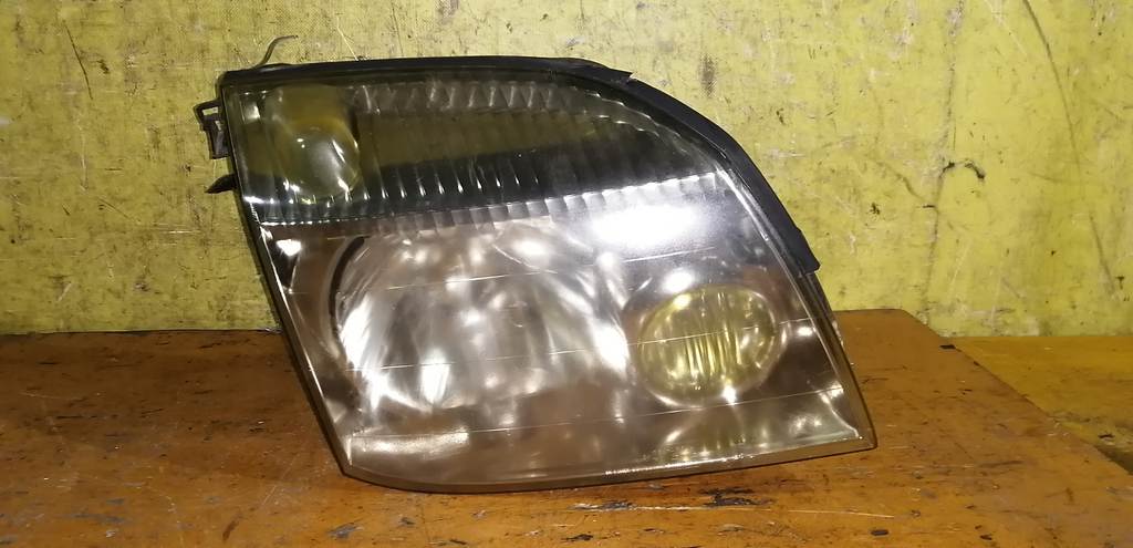 фара Nissan X-Trail 0
