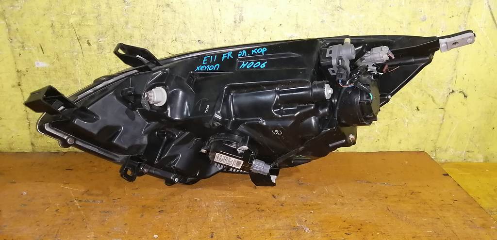 фара Nissan Note 3