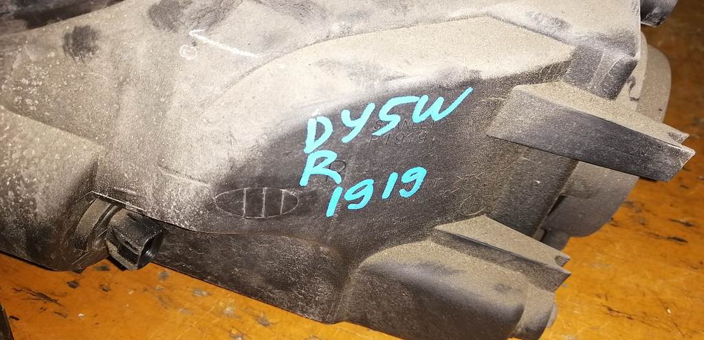 DEMIO DY5W ФАРА ПРАВАЯ 1919 Mazda Demio 1