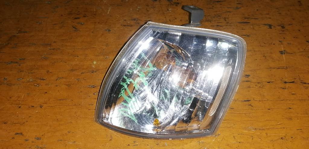 габарит Mazda Demio 0