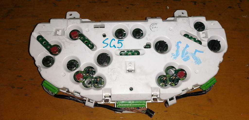 FORESTER SG5 ЩИТОК ПРИБОРОВ 850 12SA 910 Subaru Forester 1