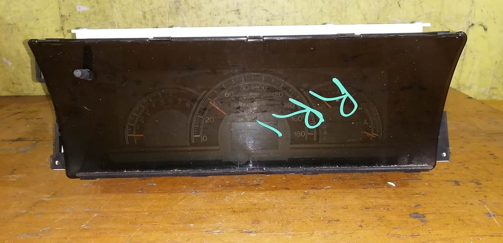 щиток приборов Honda Elysion 0