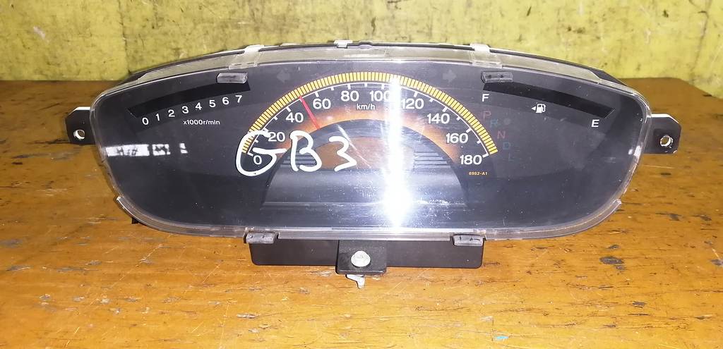 щиток приборов Honda Freed 0