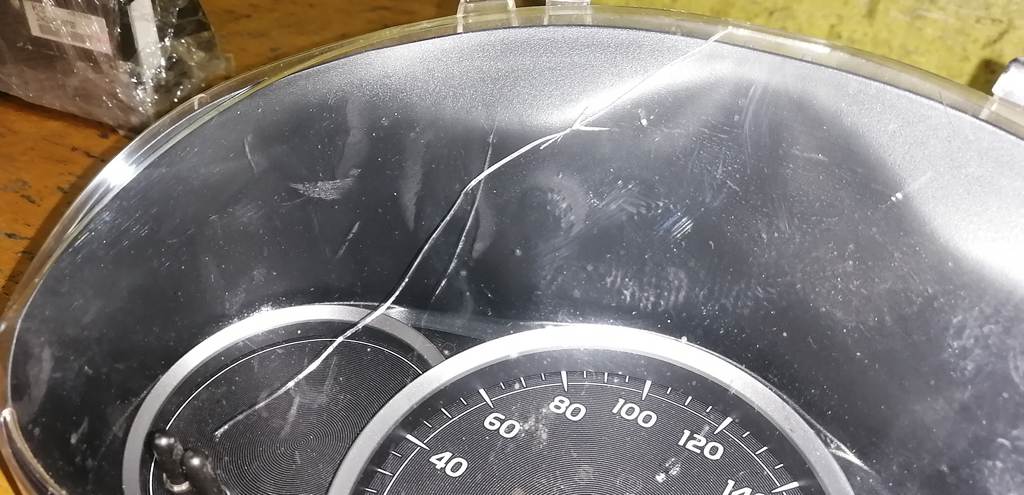 VITZ KSP130 ЩИТОК ПРИБОРОВ 83800-5CB33 ДЕФЕКТ Toyota Vitz 1