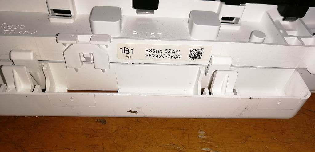 Салон Toyota Vitz 2