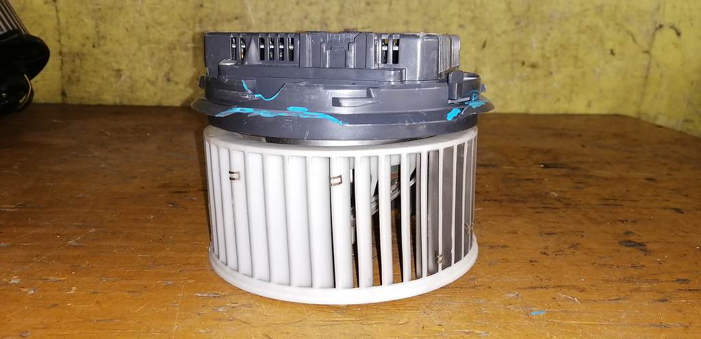 мотор печки Volvo S40 3