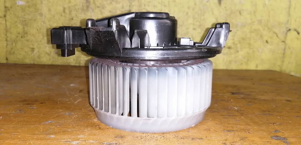 мотор печки Honda Fit 3