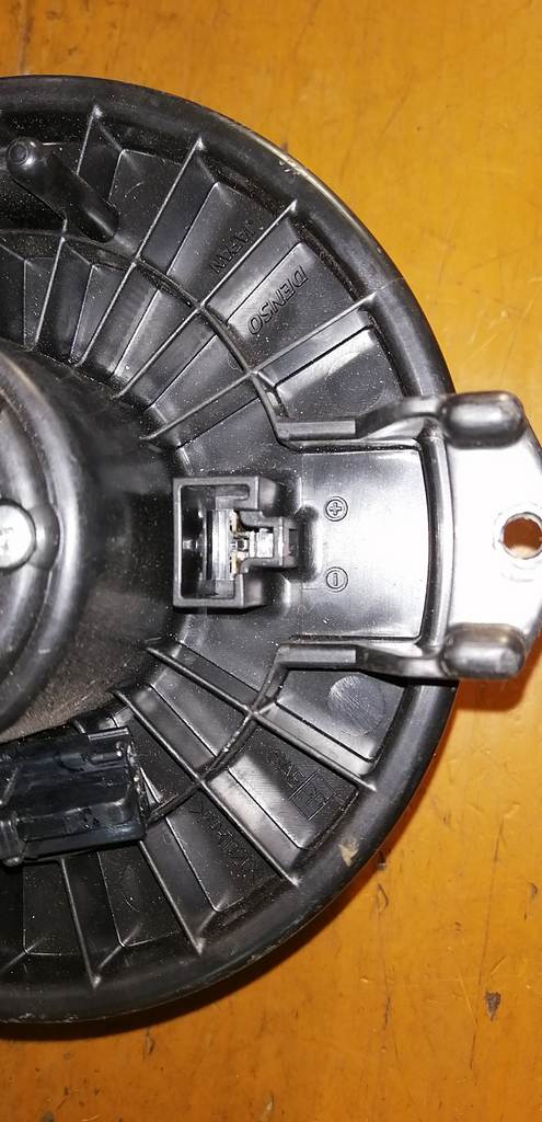 Система охлаждения двигат Toyota Vitz 2