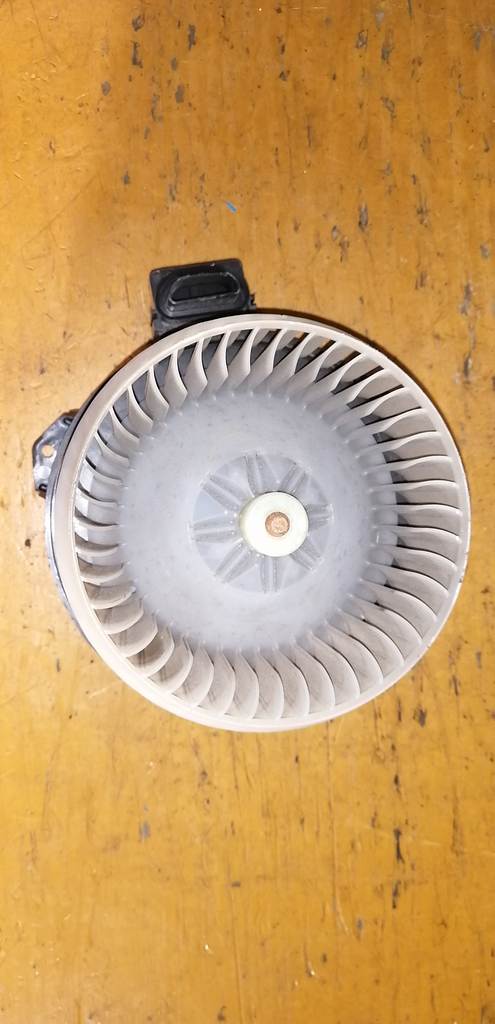 SWIFT ZC31S МОТОР ПЕЧКИ Suzuki Swift 4