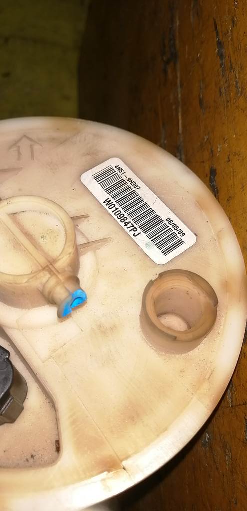 бензонасос Volvo S40 3