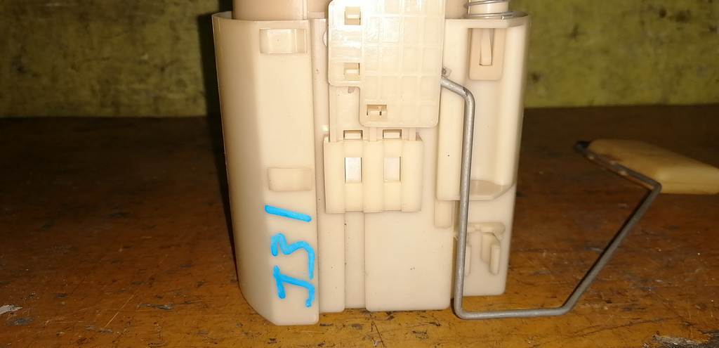 TEANA J31 БЕНЗОНАСОС 17040 9Y000 Nissan Teana 1