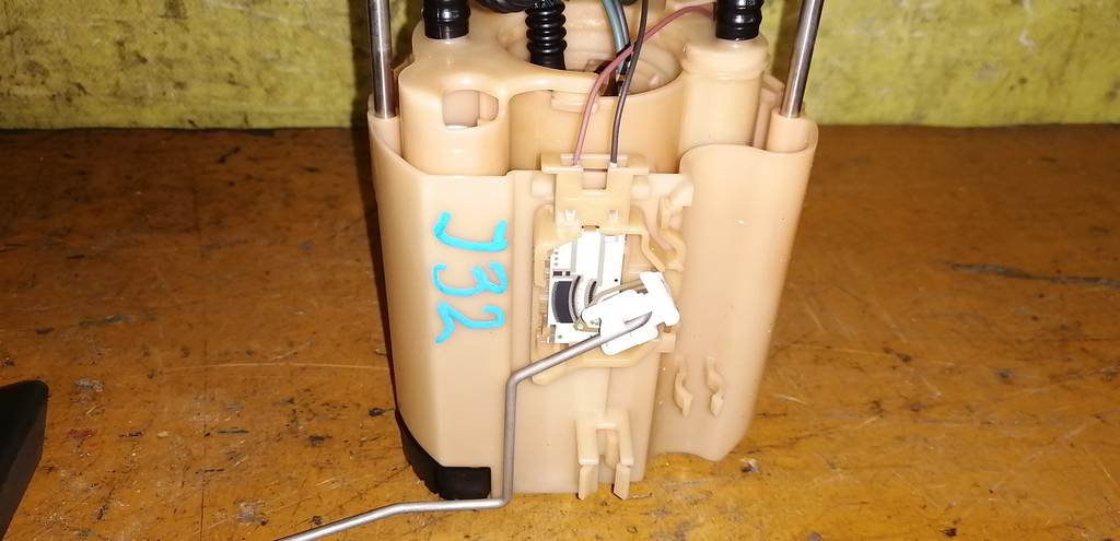 TEANA J32 БЕНЗОНАСОС Nissan Teana 1