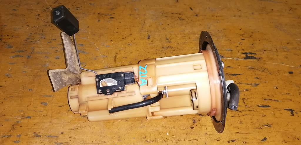 бензонасос Mitsubishi Colt 0