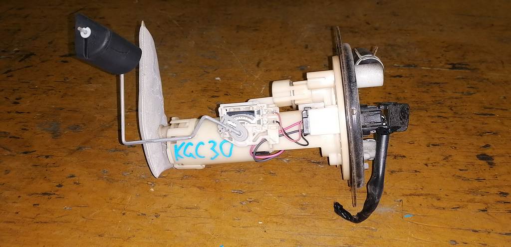 бензонасос Toyota Passo 0