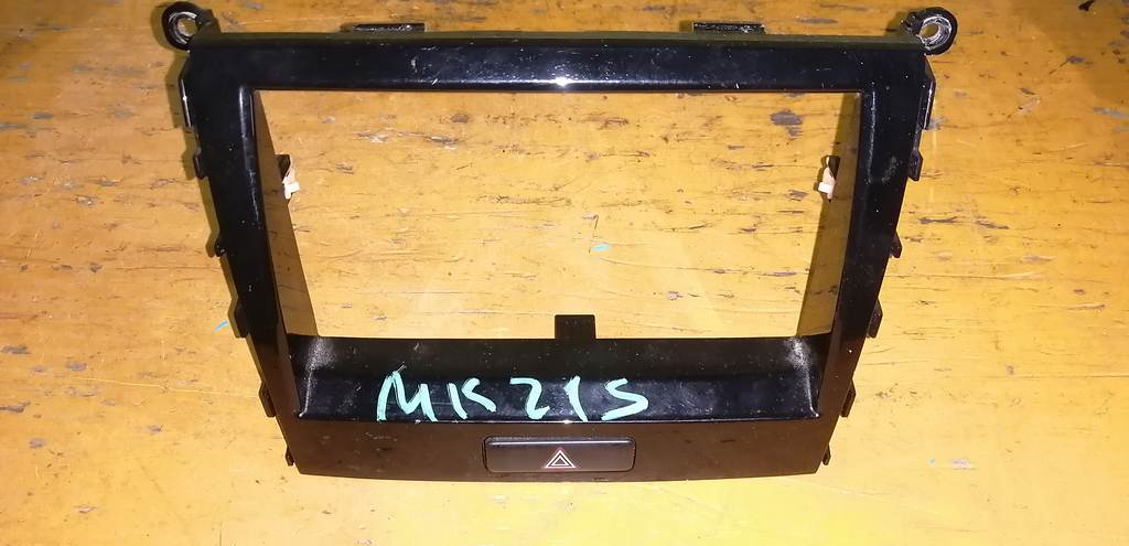 консоль магнитофона Suzuki Palette 0