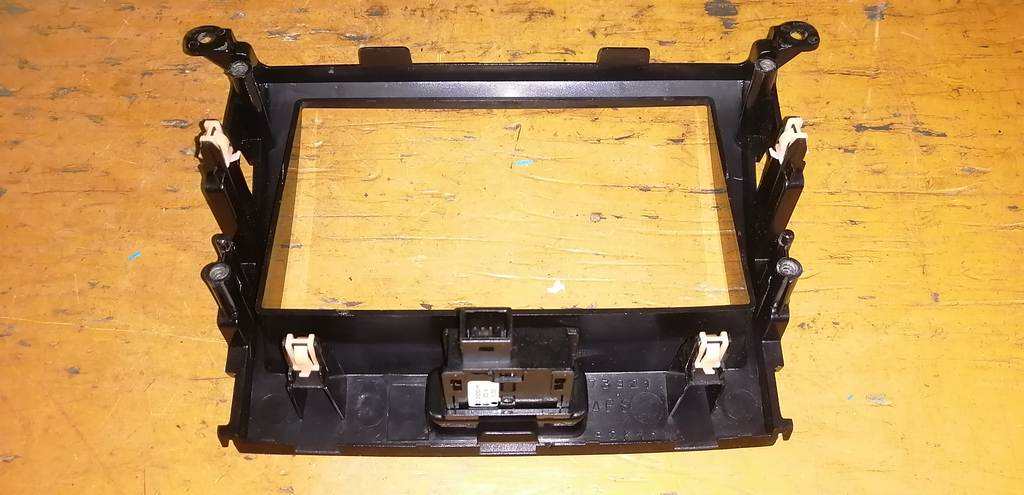 PALETTE SW MK21S КОНСОЛЬ МАГНИТОФОНА Suzuki Palette 1