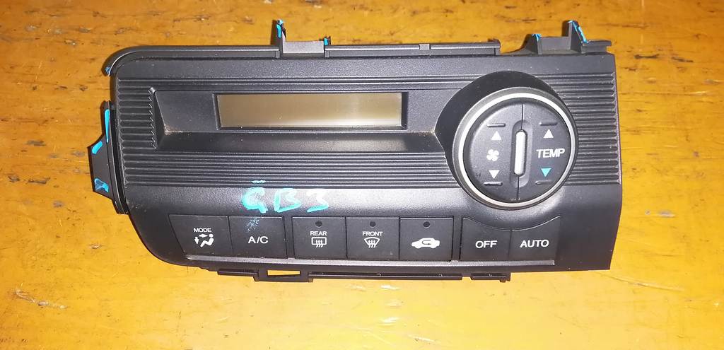 климат-контроль Honda Freed 0
