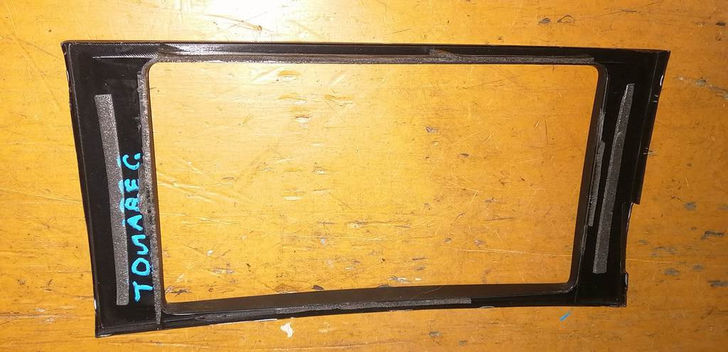 TOUAREG 7L7 КОНСОЛЬ МАГНИТОФОНА Volkswagen Touareg 1