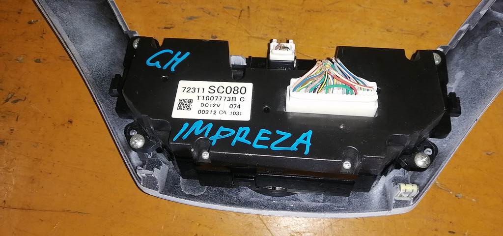 климат-контроль Subaru Impreza 3