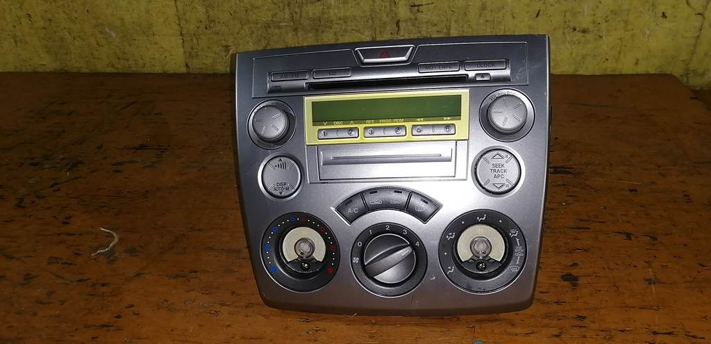 климат-контроль Mazda Demio 0