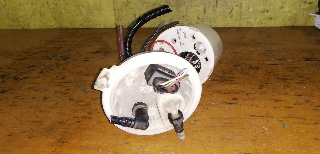 TOUAREG 7L7 БЕНЗОНАСОС Volkswagen Touareg 1