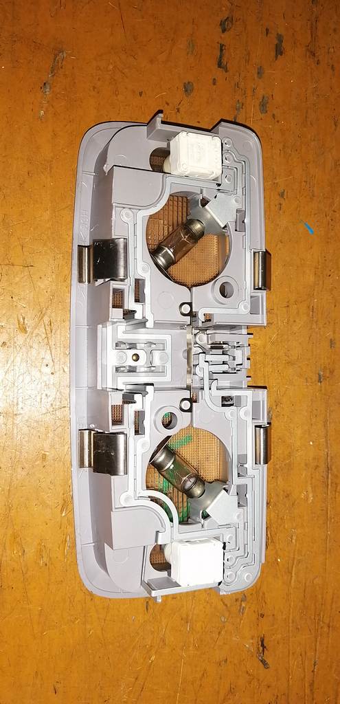 COLT Z21A ПЛАФОН САЛОНА Mitsubishi Colt 1