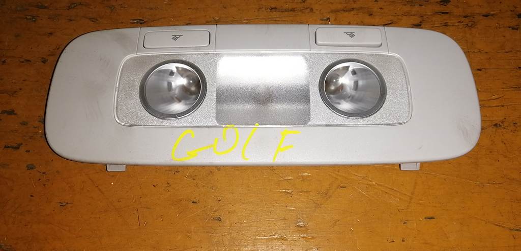 плафон салонный Volkswagen Golf 0