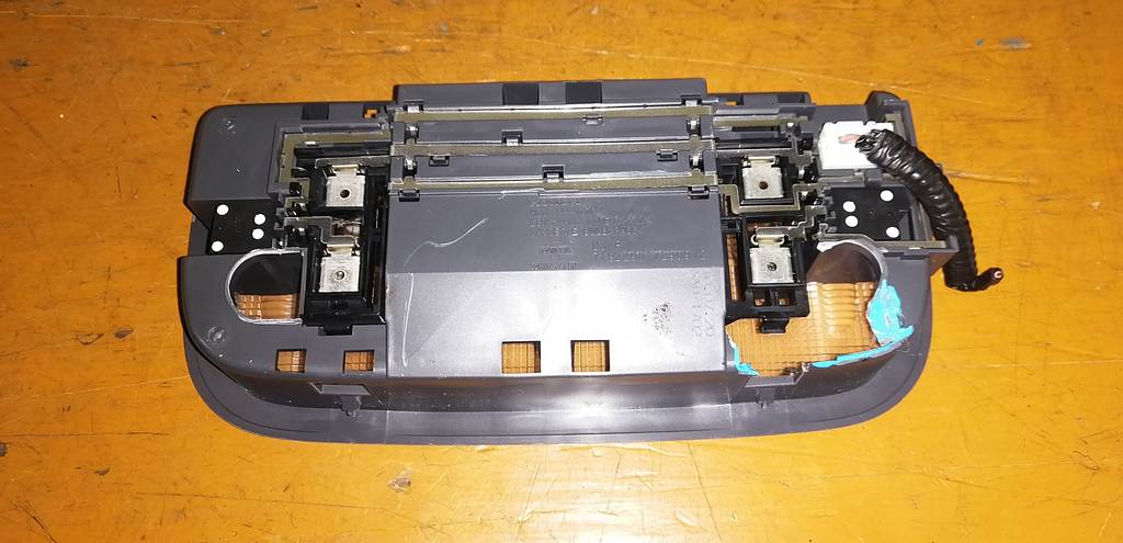 FREED GB3 ПЛАФОН САЛОНА ДЕФЕКТ Honda Freed 1