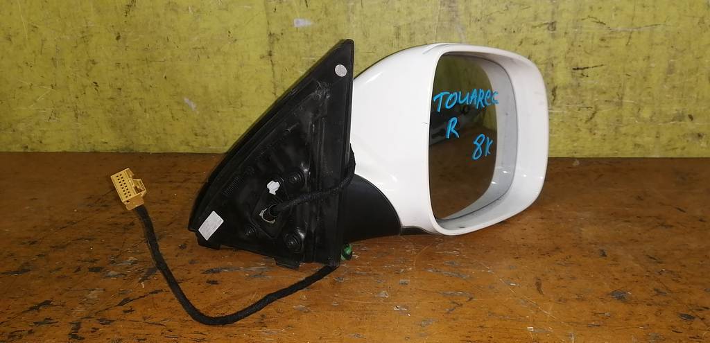 зеркало Volkswagen Touareg 0