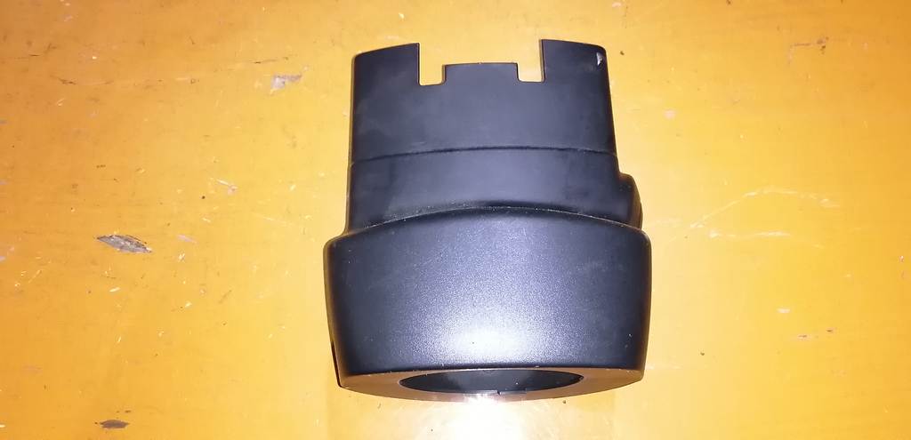 кожух рулевой колонки Subaru Impreza 0