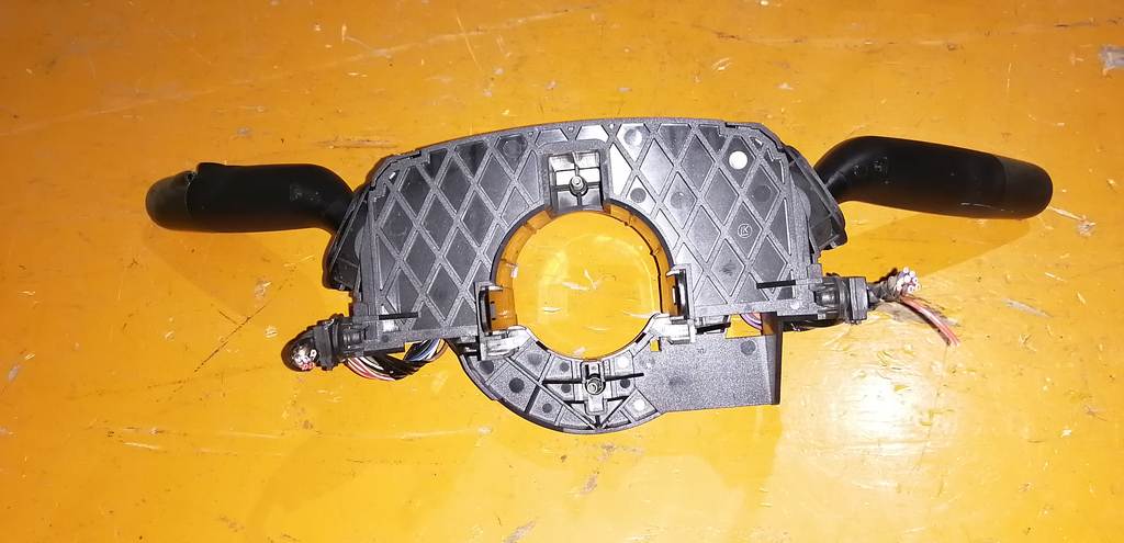 гитара Mazda Demio 3