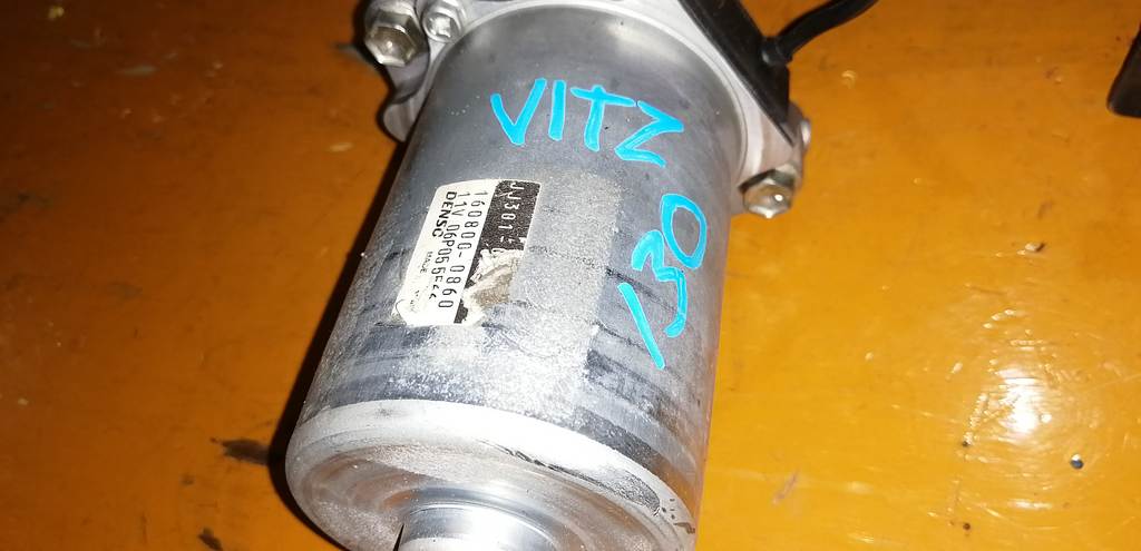 VITZ KSP130 РУЛЕВАЯ КОЛОНКА Toyota Vitz 1