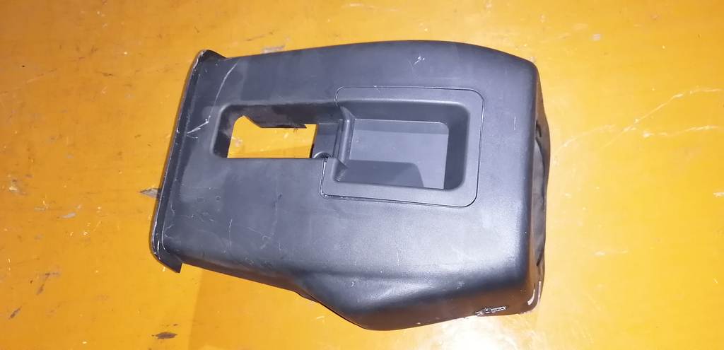 PALETTE SW MK21S КОЖУХ РУЛЕВОЙ КОЛОНКИ Suzuki Palette 1