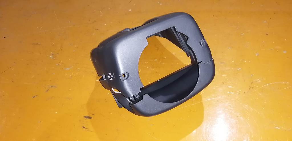 Салон Suzuki Solio 2