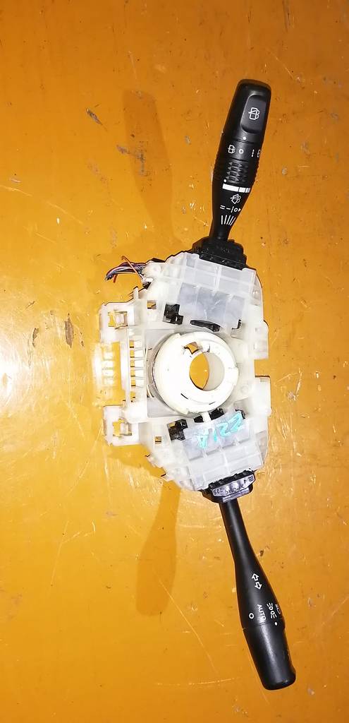 гитара Mitsubishi Colt 0