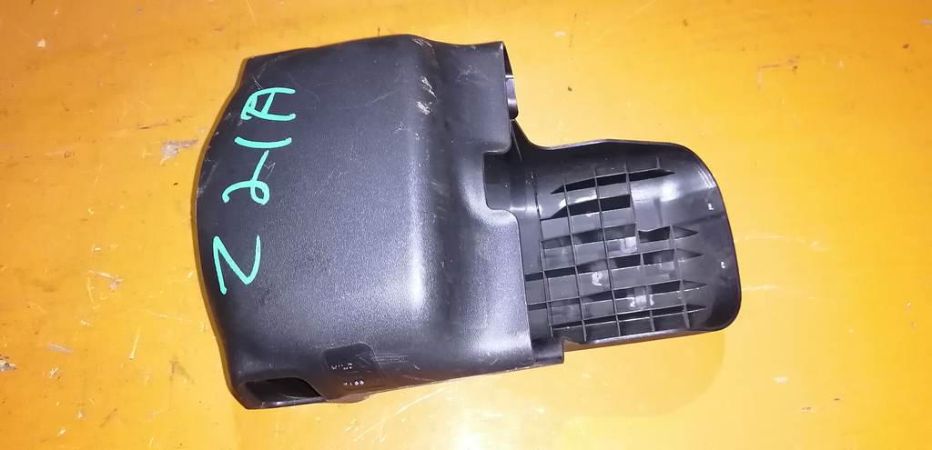 кожух рулевой колонки Mitsubishi Colt 0