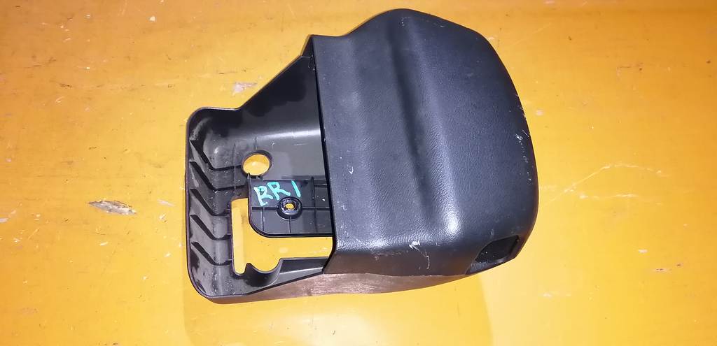 кожух рулевой колонки Honda Elysion 0