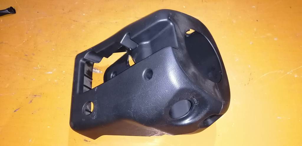 Салон Honda Elysion 2