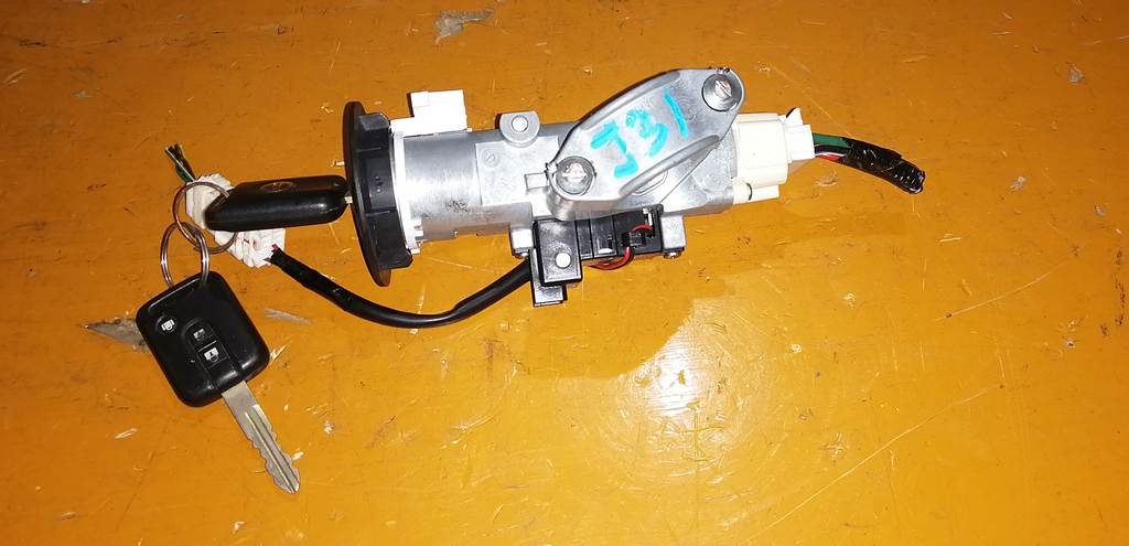 замок зажигания Nissan Teana 0