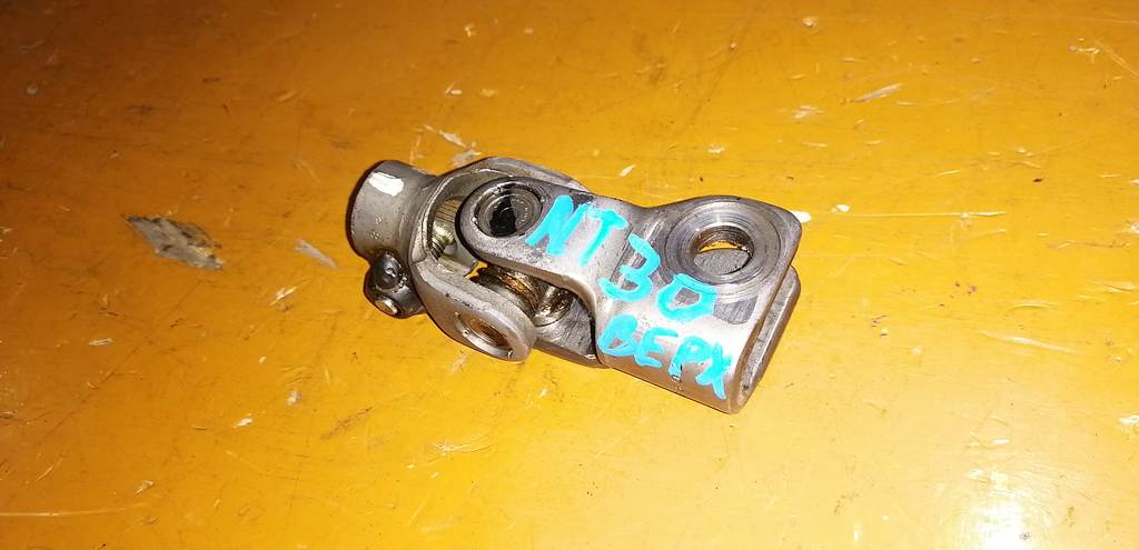 рулевой карданчик Nissan X-Trail 0