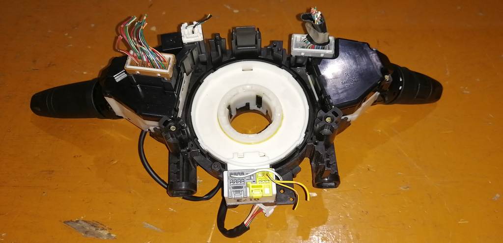 X-TRAIL NT30 ГИТАРА+ШЛЕЙФ Nissan X-Trail 1